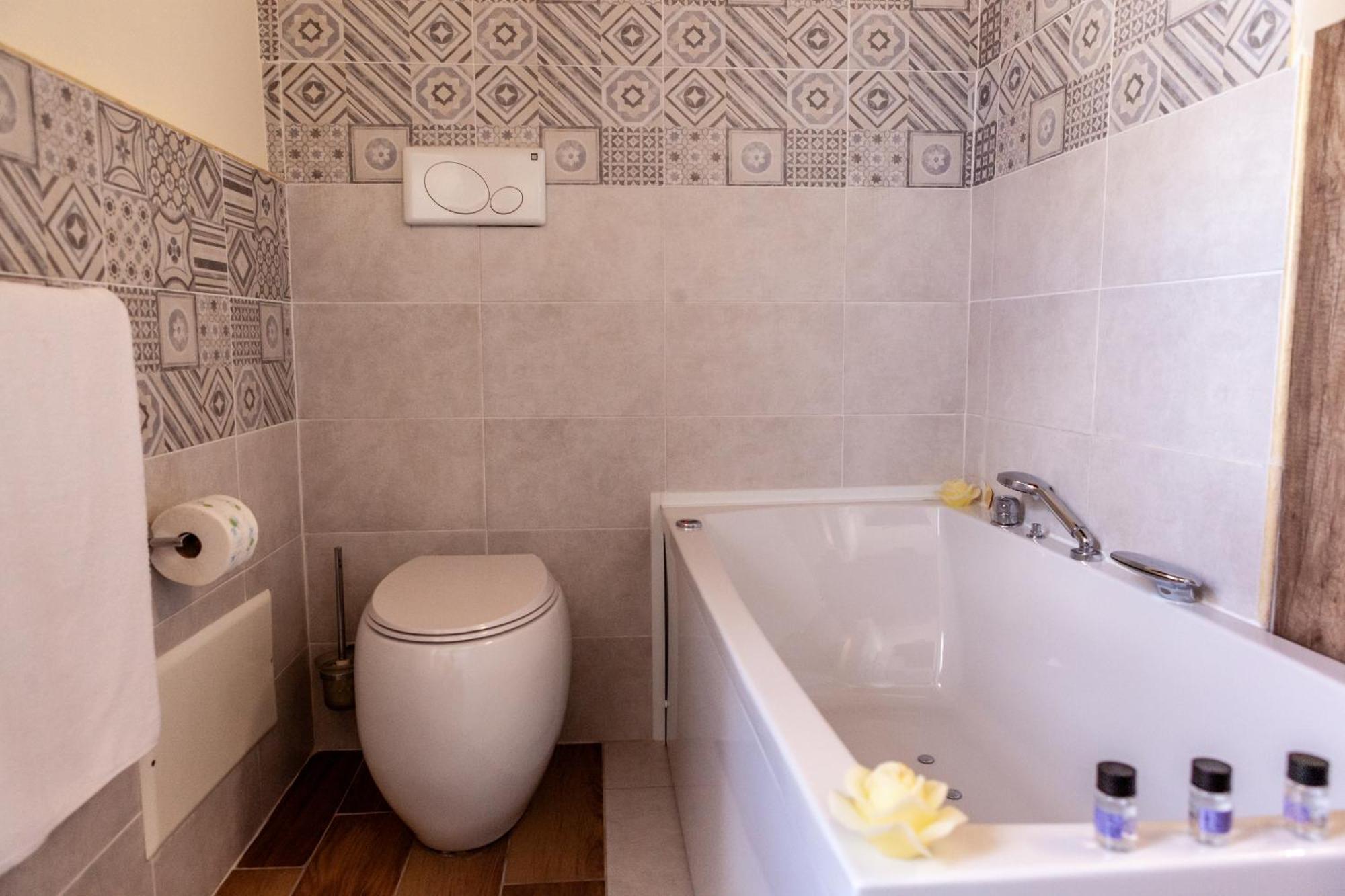 B&B Piazza Noua 1831 Sora Eksteriør billede